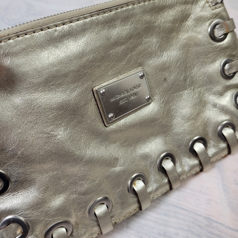 Vintage Michael Kors Gold Clutch Bag - Picture 10 of 11